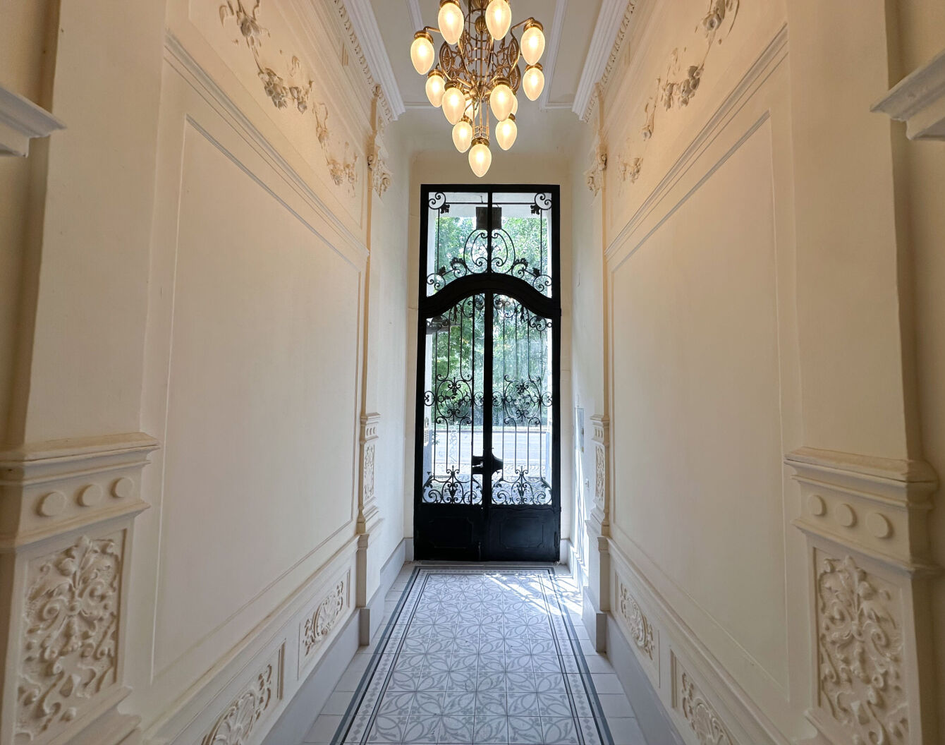 Gründerzeit-Charme an der Schüttelstraße: 8 Eigentumswohnungen mit individuellem Entwicklungspotenzial.