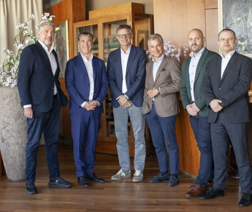 Andreas Holler, Geschäftsführer Buwog; Michael Schmidt, geschäftsführender Gesellschafter 3SI Immogroup; Walter Neumann, Geschäftsführer Valuita; Peter Ulm, geschäftsführender Gesellschafter allora Immobilien; Lukas Sattlegger, Geschäftsführer Glorit Bausysteme; Mario Bruckner-Simon, Geschäftsführer BSP Immobilien (v. l. n. r.) 